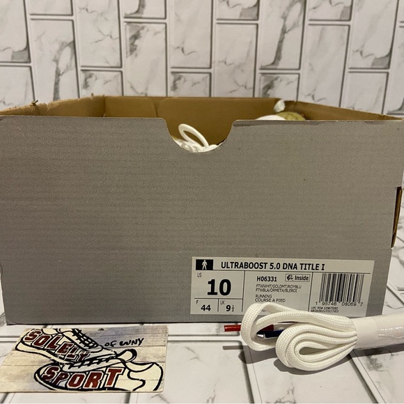 Adidas Ultraboost 5.0 DNA White Gold Running Training Gym Ultra Boost Mens Sizes - Picture 13 of 15